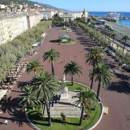 Jolie T2 Centre Historique De Bastia Apartment บาสเตีย ภายนอก รูปภาพ