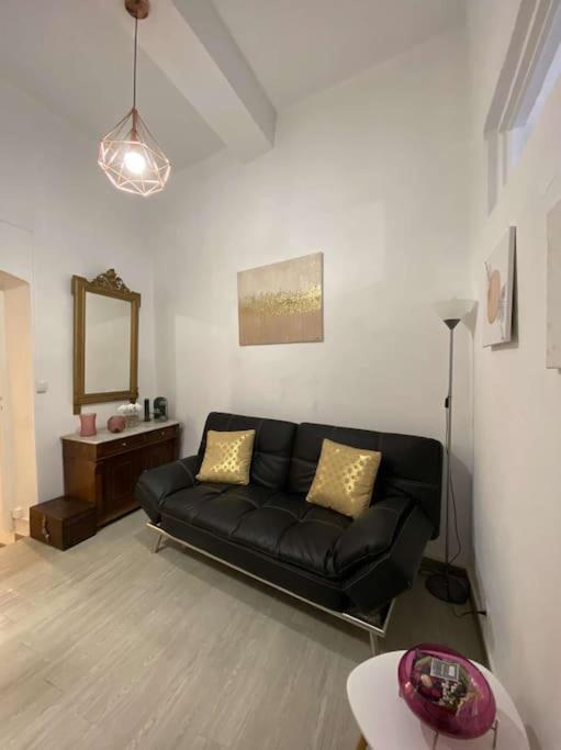 Jolie T2 Centre Historique De Bastia Apartment บาสเตีย ภายนอก รูปภาพ